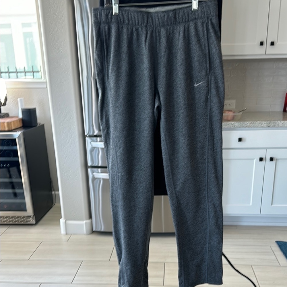 Nike Therma-Fit Gray Pants - Women’s Medium